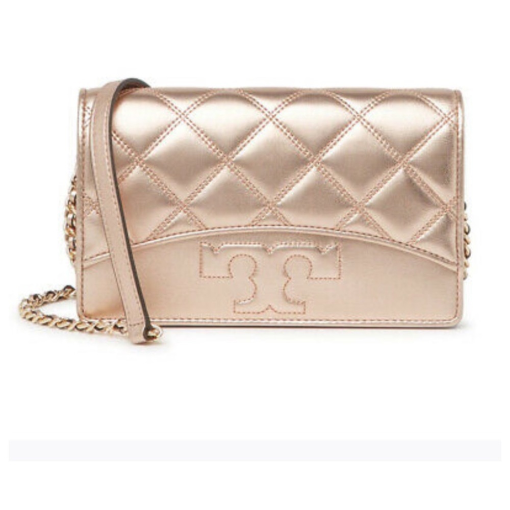 Tory Burch wallet on a chain ✨